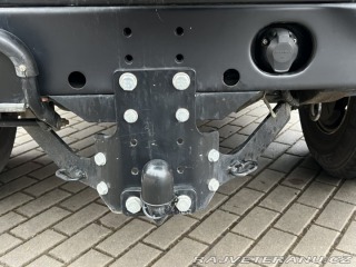 Land Rover Defender 110 Station Wagon 2015