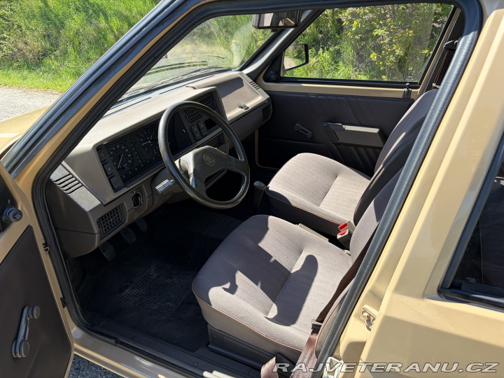 Škoda Favorit 135L 1990