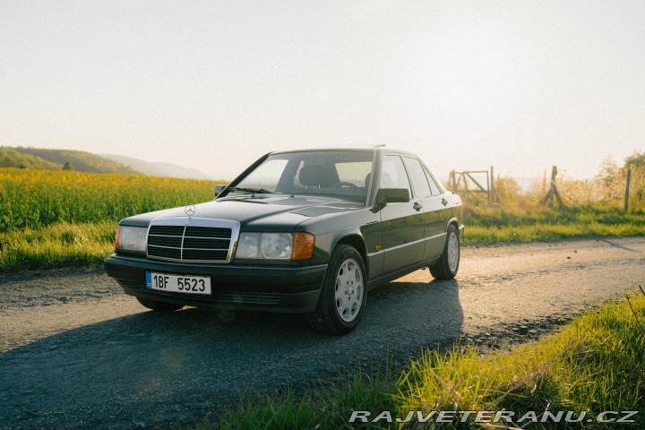 Mercedes-Benz 190  1990
