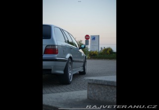 BMW 3 E36 328i 1996