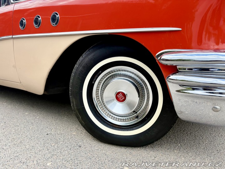 Buick Special Riviera Sedan 1955