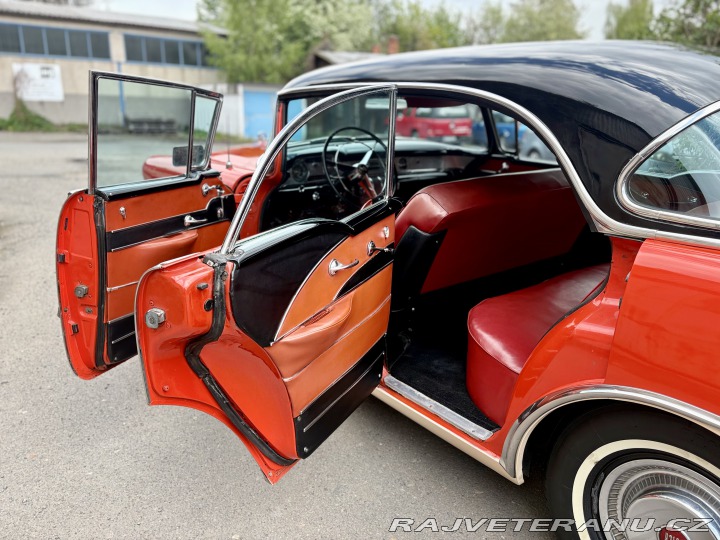 Buick Special Riviera Sedan 1955