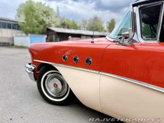 Buick Special Riviera Sedan 1955
