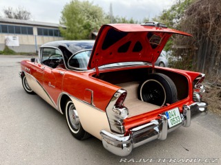 Buick Special Riviera Sedan 1955