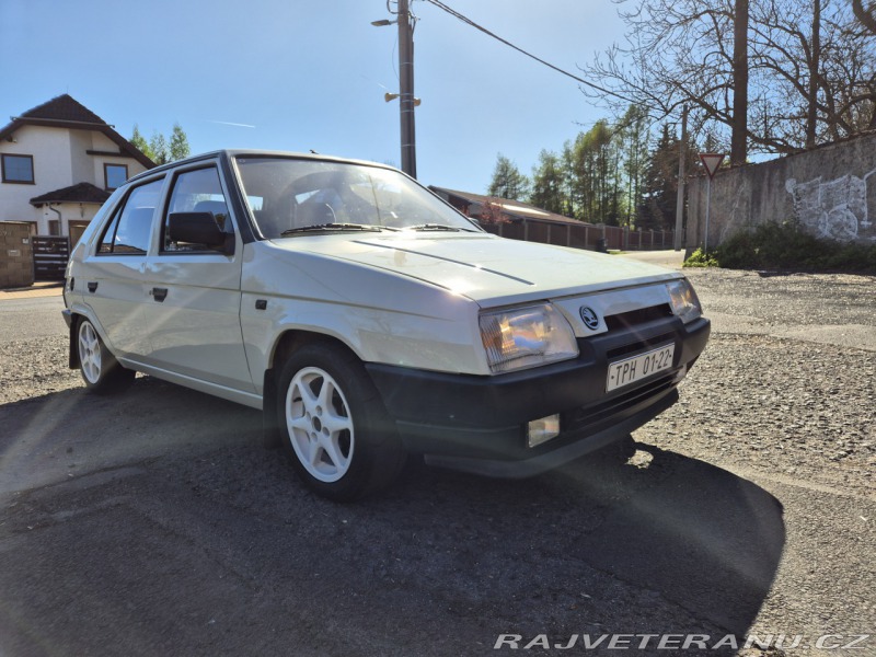 Škoda Favorit 135L