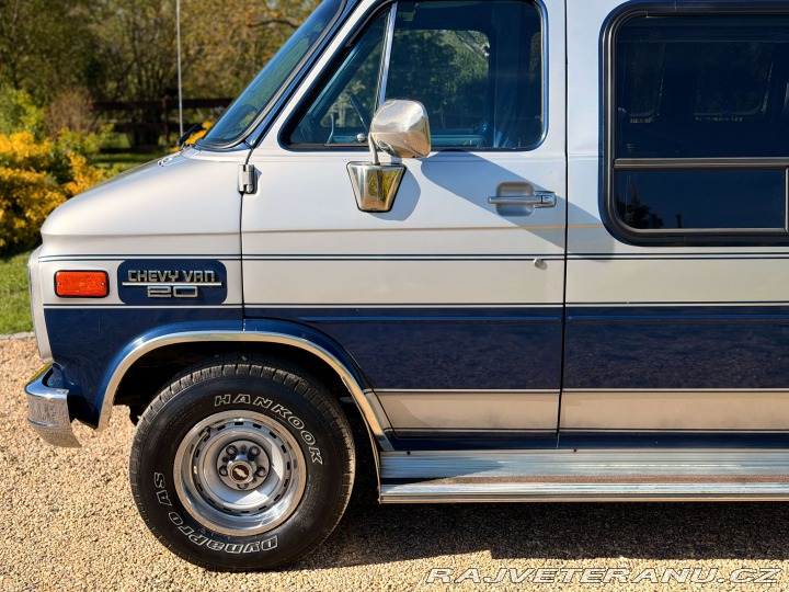 Chevrolet G20 5.0 V8 Tra-Tech 1.majitel 1986