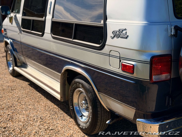 Chevrolet G20 5.0 V8 Tra-Tech 1.majitel 1986