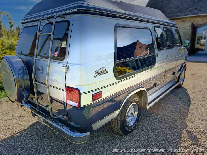 Chevrolet G20 5.0 V8 Tra-Tech 1.majitel 1986