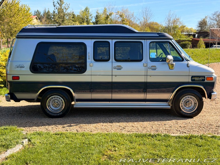 Chevrolet G20 5.0 V8 Tra-Tech 1.majitel 1986