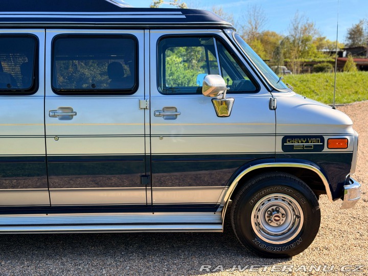 Chevrolet G20 5.0 V8 Tra-Tech 1.majitel 1986