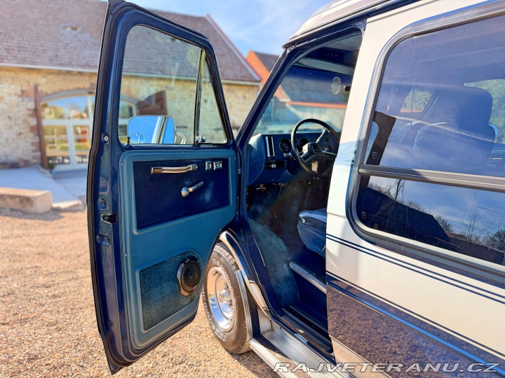 Chevrolet G20 5.0 V8 Tra-Tech 1.majitel 1986