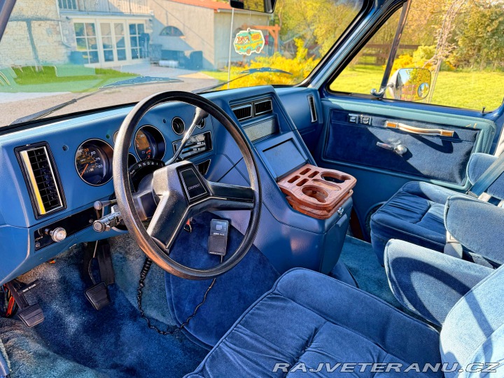 Chevrolet G20 5.0 V8 Tra-Tech 1.majitel 1986