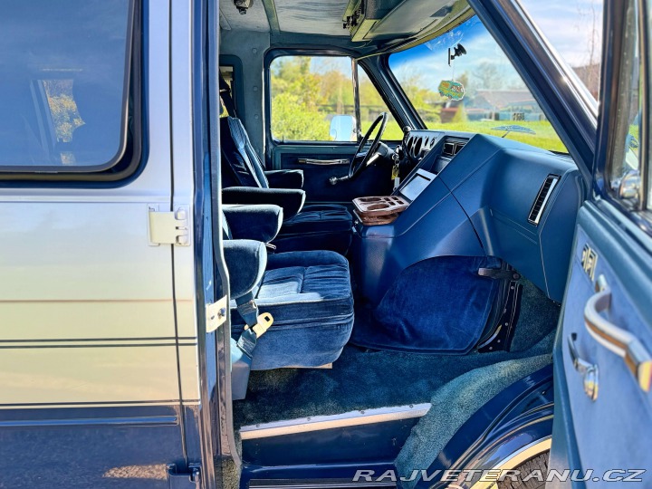 Chevrolet G20 5.0 V8 Tra-Tech 1.majitel 1986