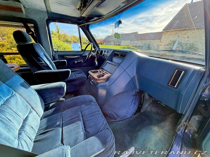 Chevrolet G20 5.0 V8 Tra-Tech 1.majitel 1986