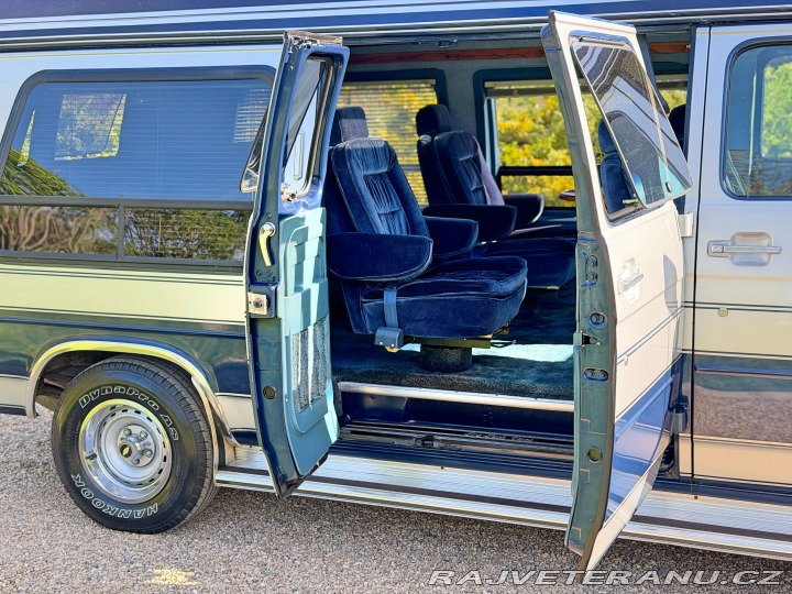 Chevrolet G20 5.0 V8 Tra-Tech 1.majitel 1986