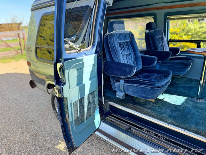 Chevrolet G20 5.0 V8 Tra-Tech 1.majitel 1986