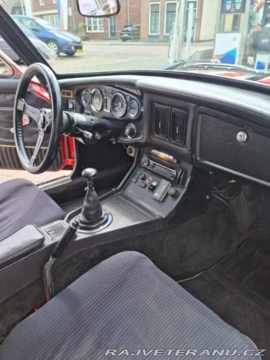 MG MGB GT 1973