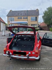 MG MGB GT 1973