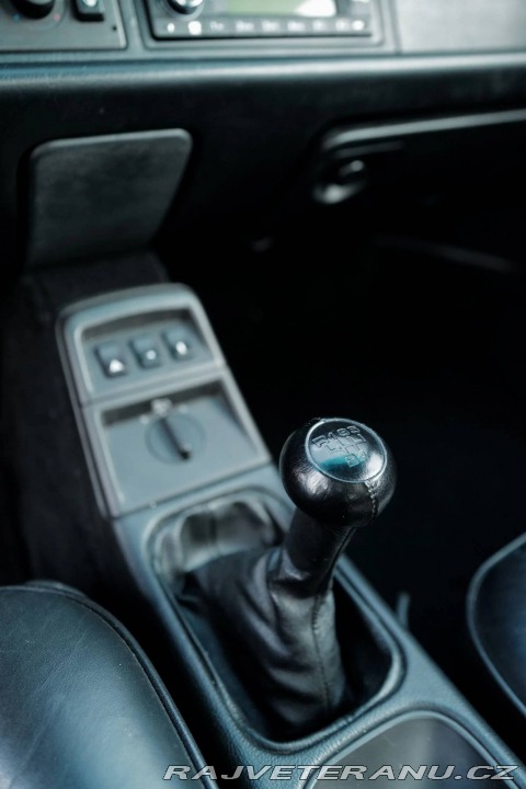 Porsche Ostatní modely 964 Carrera 2 1989