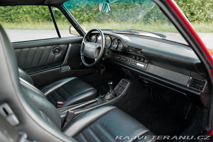Porsche Ostatní modely 964 Carrera 2 1989