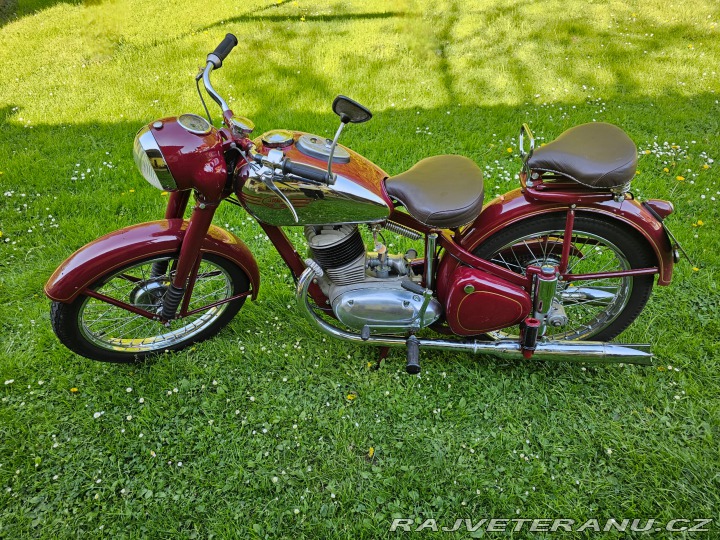 Jawa 250 Pérák 1949