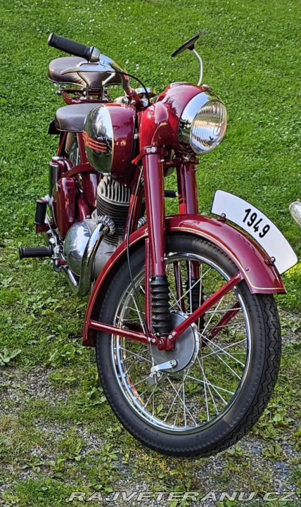 Jawa 250 Pérák 1949