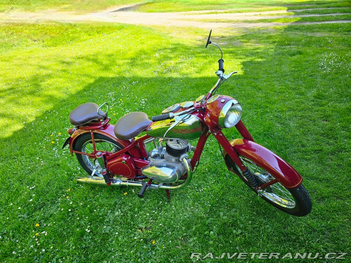 Jawa 250 Pérák 1949