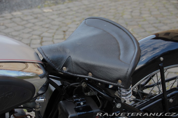 Norton Ostatní modely 18 OHV - 500cc -Bílé SPZ 1953