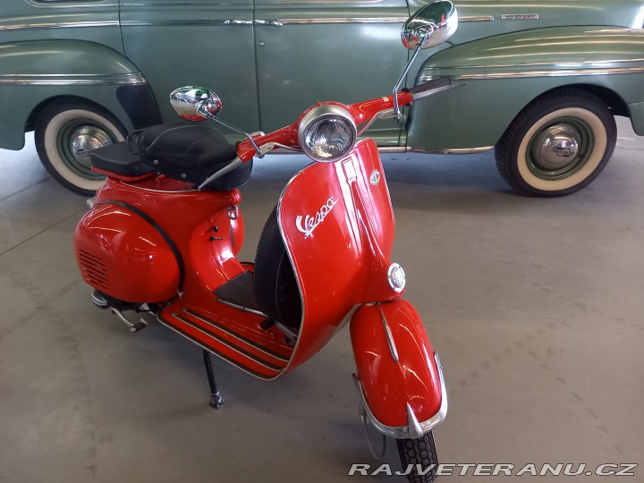 Ostatní značky Ostatní modely Vespa Super 150 -Bílé SPZ 1964