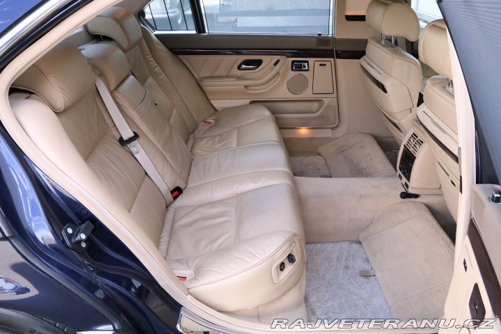 BMW 7 750iXL L7 1999