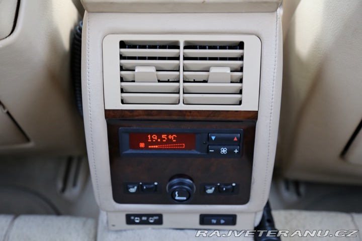 BMW 7 750iXL L7 1999