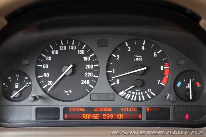 BMW 7 750iXL L7 1999