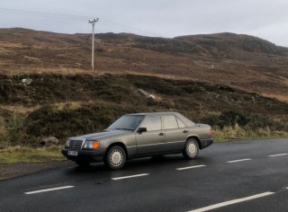 Mercedes-Benz 250 W124 250D 1988