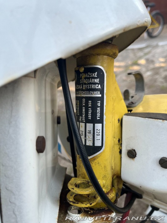 Jawa 250 pérák 1947