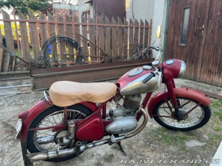 Jawa 250 pérák 1947