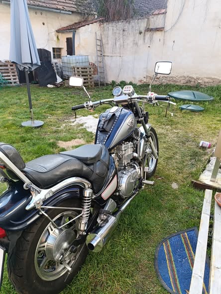 Kawasaki EN 500