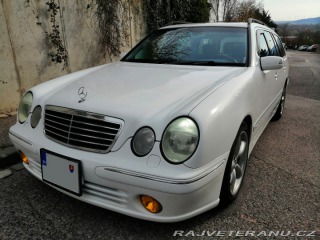 Mercedes-Benz E S210 2001