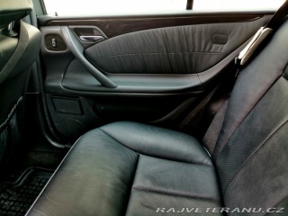 Mercedes-Benz E S210 2001