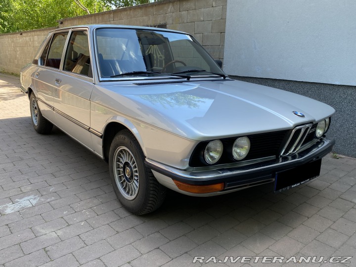 BMW 5 520/6 E12 1981