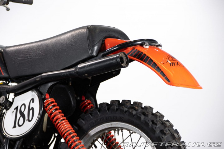 Ostatní značky Ostatní modely 250 MX-3 Black Widow 1977