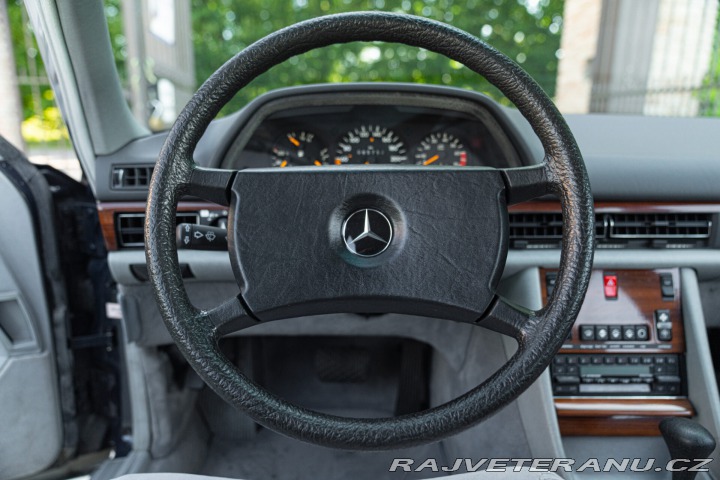 Mercedes-Benz 500 SEL 1985