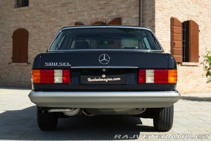 Mercedes-Benz 500 SEL 1985