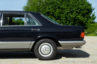 Mercedes-Benz 500 SEL 1985