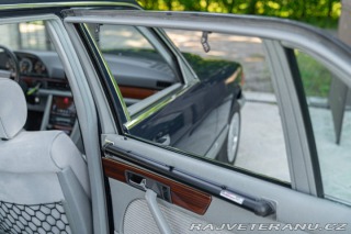 Mercedes-Benz 500 SEL 1985