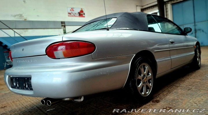 Chrysler Ostatní modely Sebring/Stratus 2000