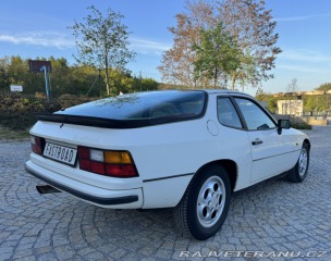 Porsche 924 S 2.5 110kW 1987