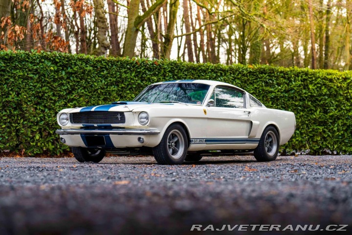 Ford Mustang Shelby GT350 1966