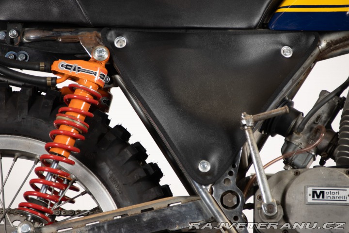 Ostatní značky Ostatní modely Intramotor GLORIA 125 CROSS 6V 1975