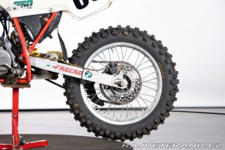 Ostatní značky Ostatní modely Puch INDOOR 250 1986