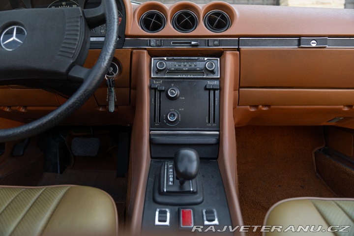 Mercedes-Benz 450 SL 450 1977